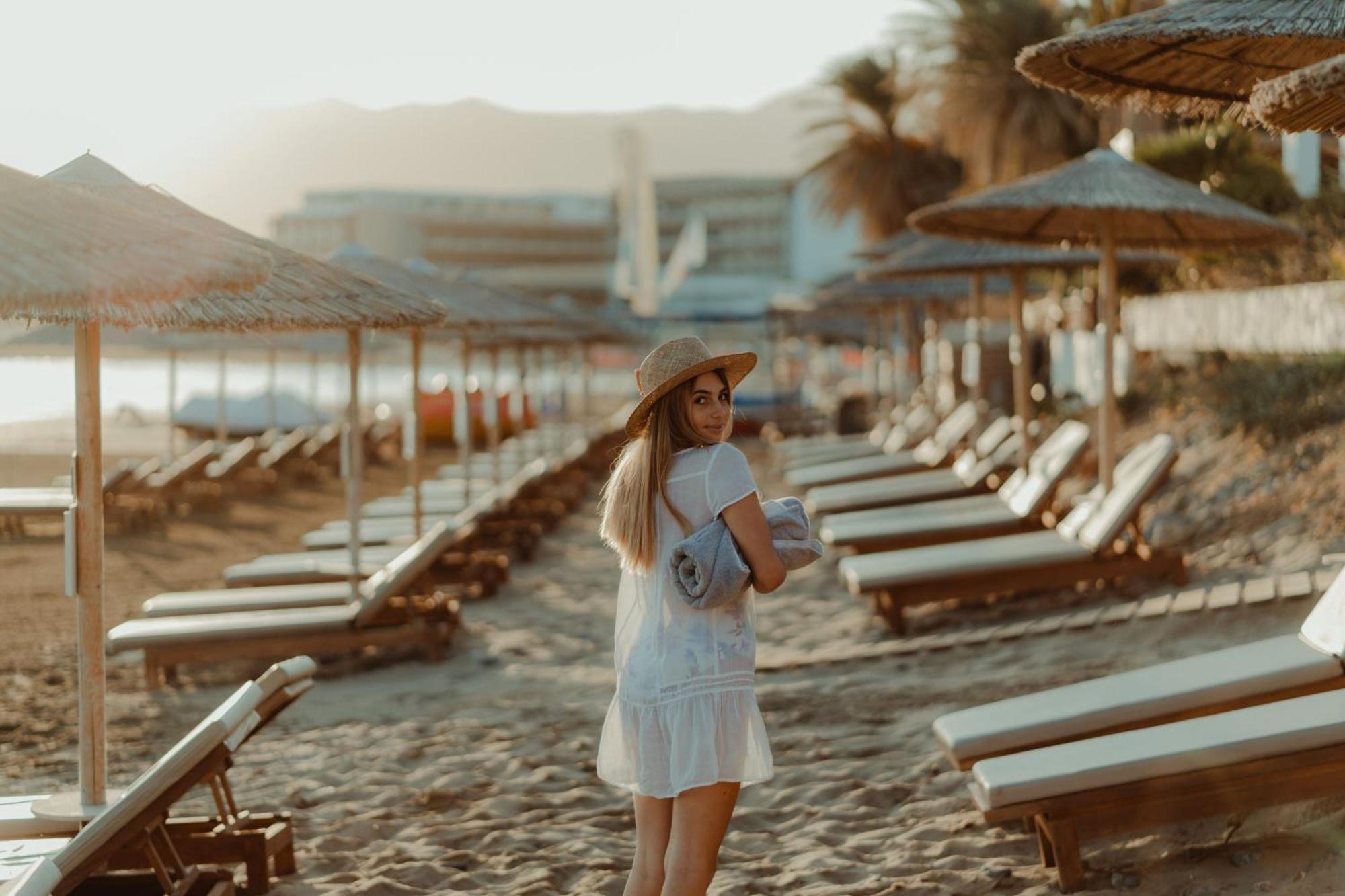 Alai Crete, A Tribute Portfolio